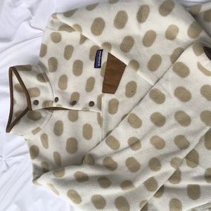 Patagonia Synchilla Cream and Gold Pullover